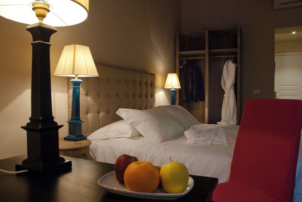 Nove Guest House