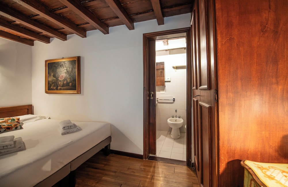 Mamo Florence - Borgo San Jacopo Apartment