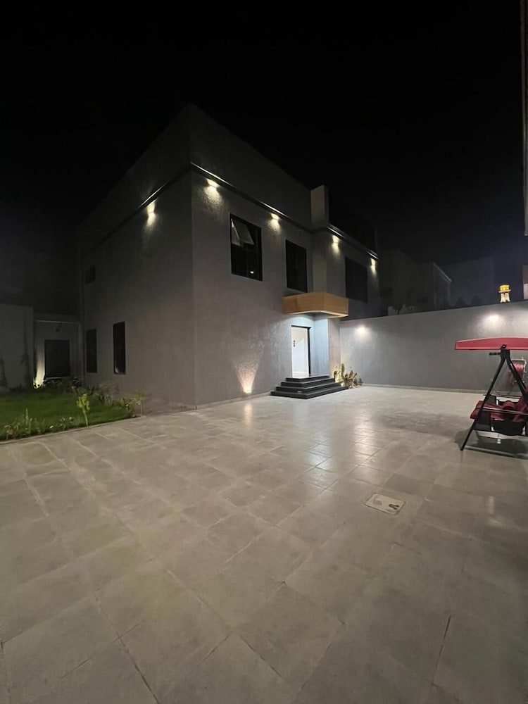 Ruby villa
