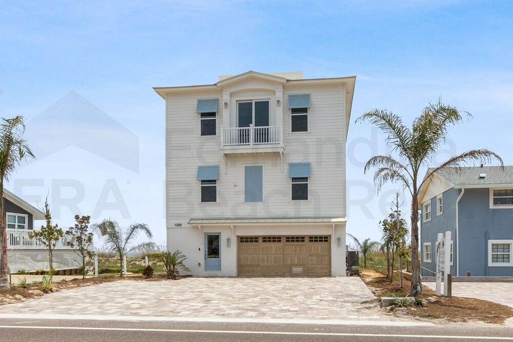 1088 S. Fletcher Ave 5 Bedroom Home