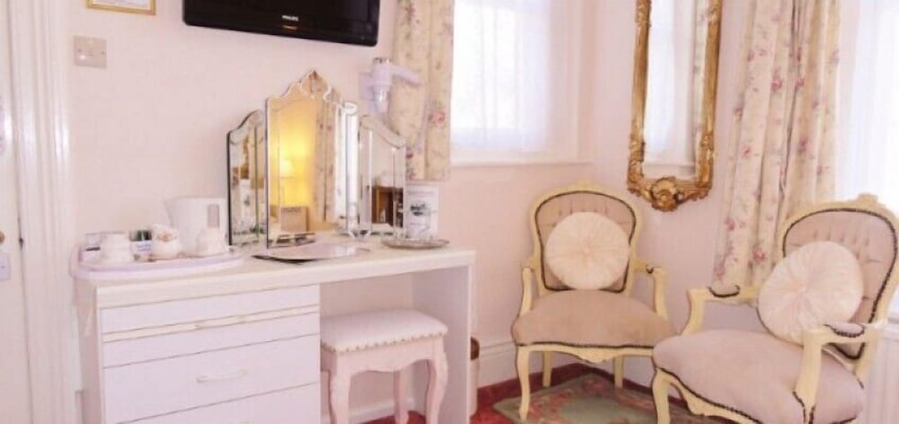Braemar Guest House