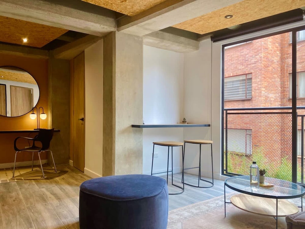 Panoramic 1 BR in Chapinero