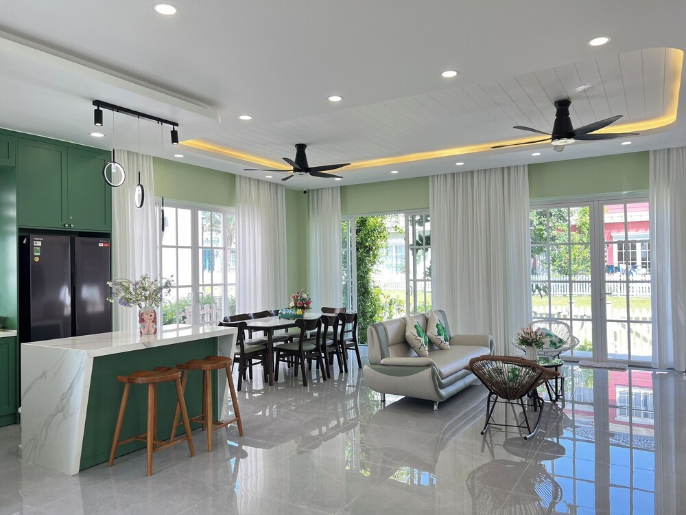 Carot Villa