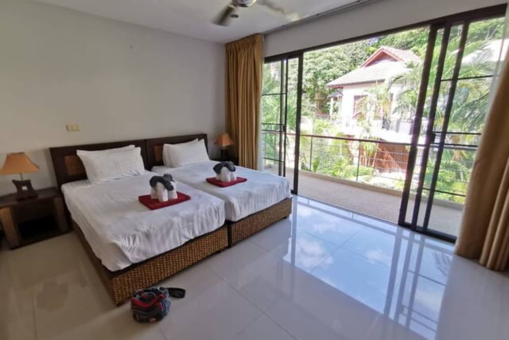 4 Bedroom Twin Villas Cheong Mon view 3