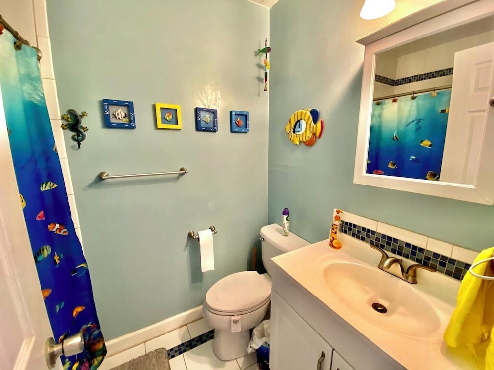 Dewey Villa 2B