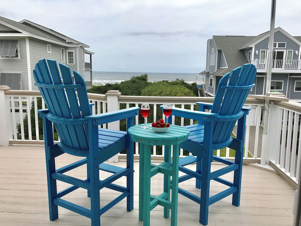 As Good As It Gets by Topsail Realty