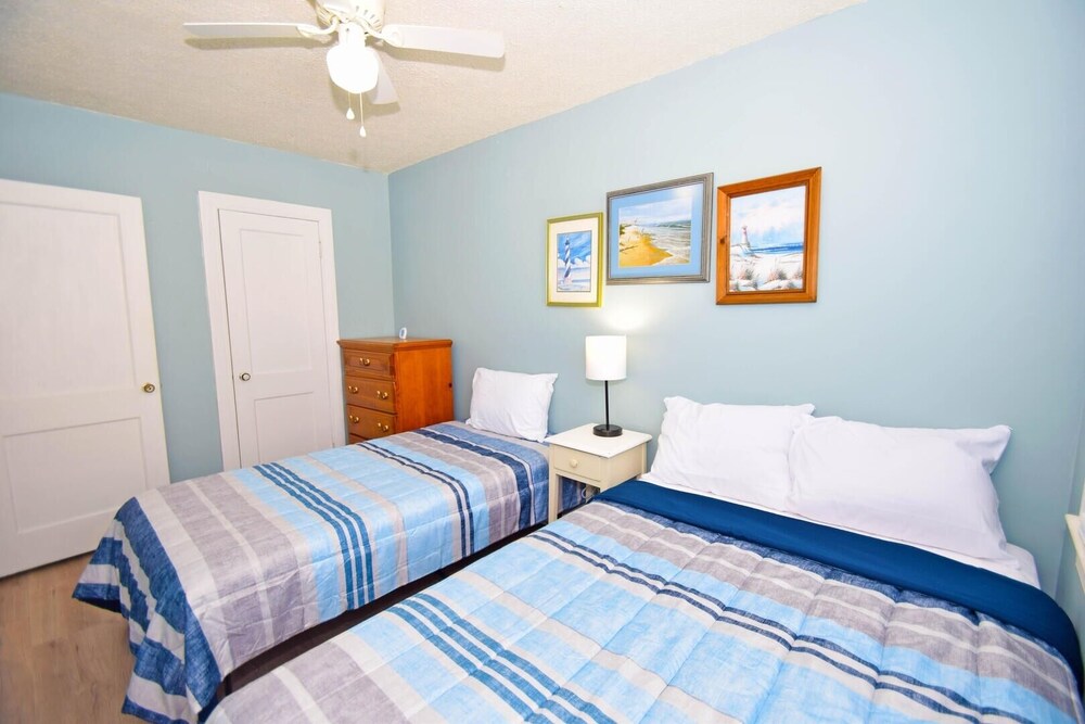Four Winds 2 2 Bedroom Condo view 4