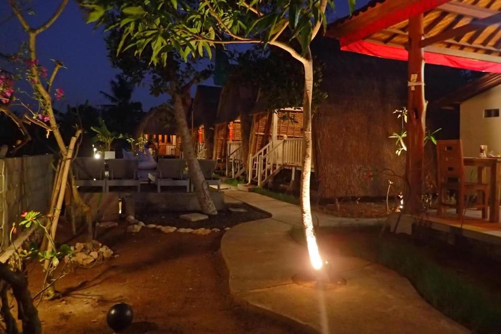 Honeybee Hut Lembongan