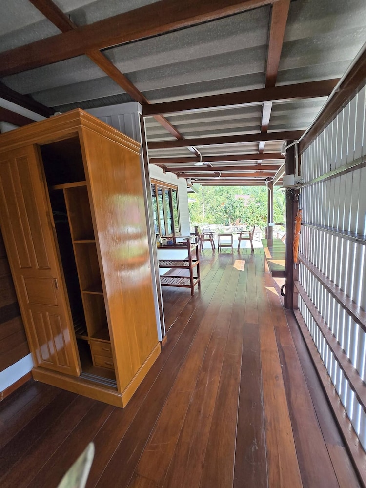 Peaceful Mountain Retreat in Ao Luek Tai