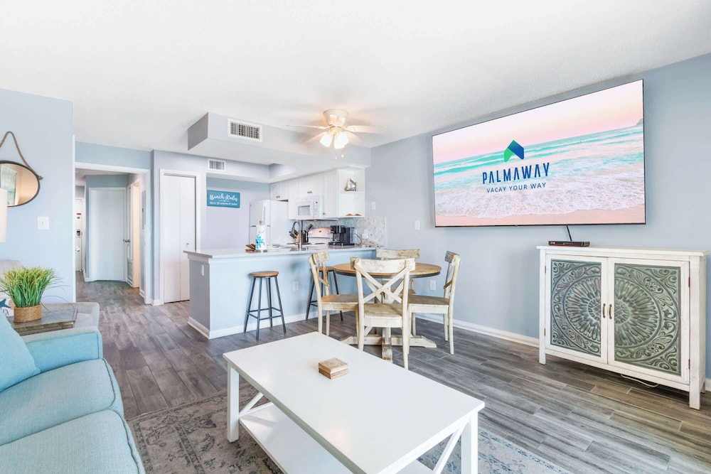 NEW Gulf Front - Beaches Pool Dining and Fun