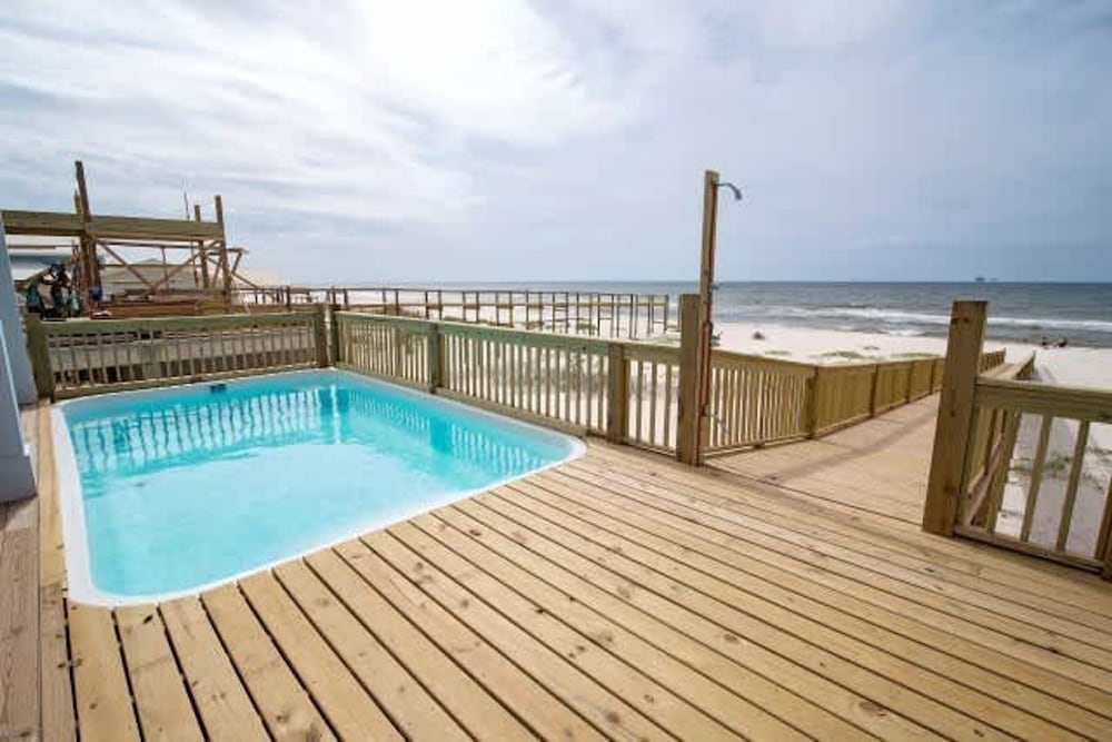 Beachfront 18bed Pool Easybreezy