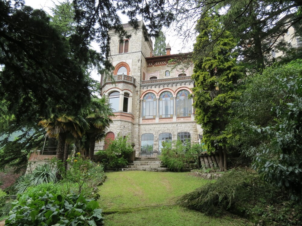 Photo 42