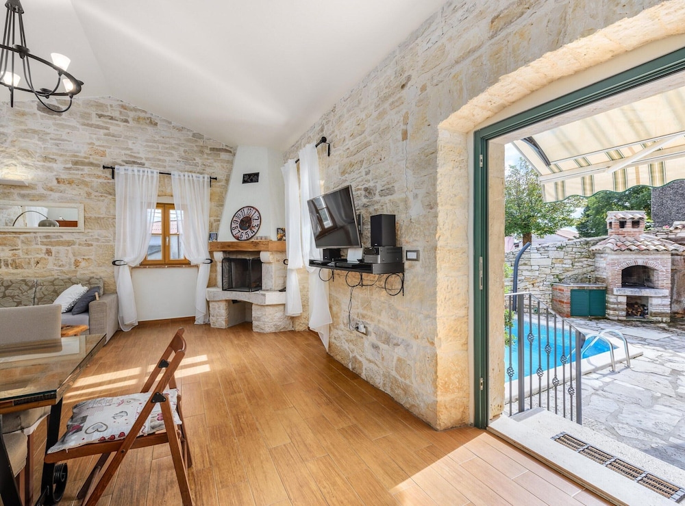 Majestic Villa With Private Pool