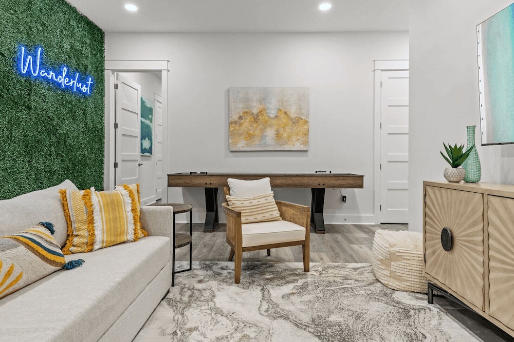 Wanderlust by Avantstay Walk to Beach + Pool New Construction
