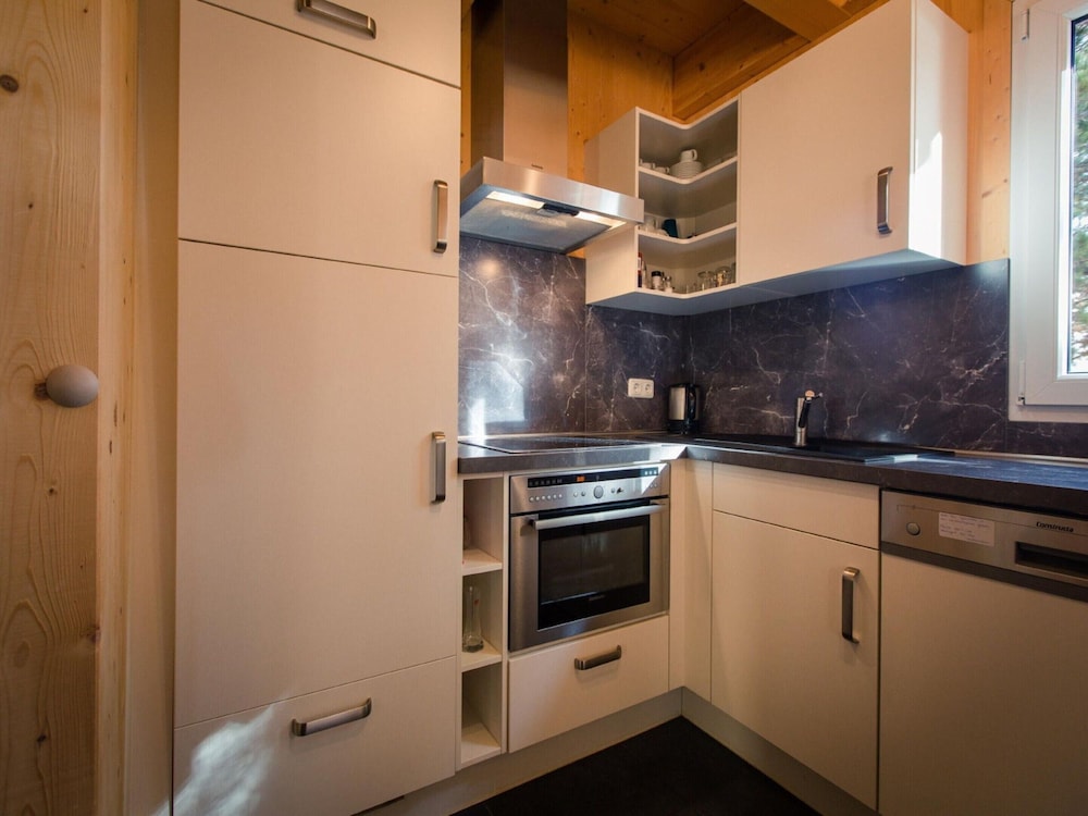Amazing Chalet With Infrared Sauna