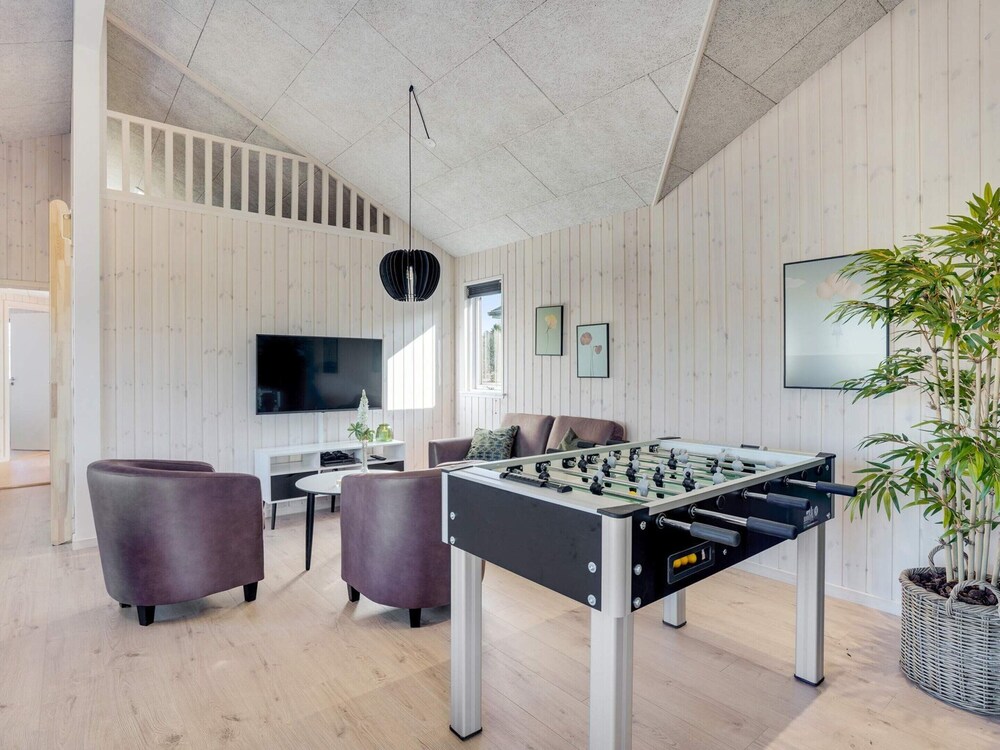 5 Star Holiday Home in Albaek