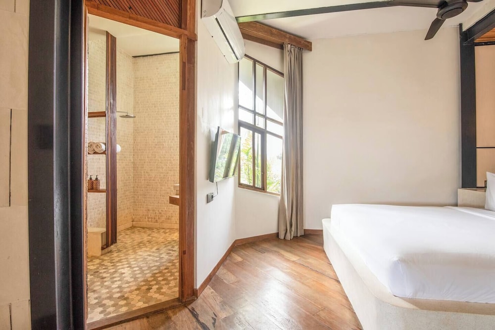 Modern 1-br Loft With Art Deco Style Shared Pool