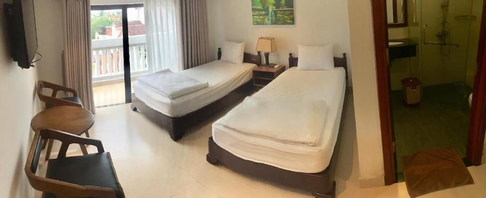 Backhome Hotel - Hostel