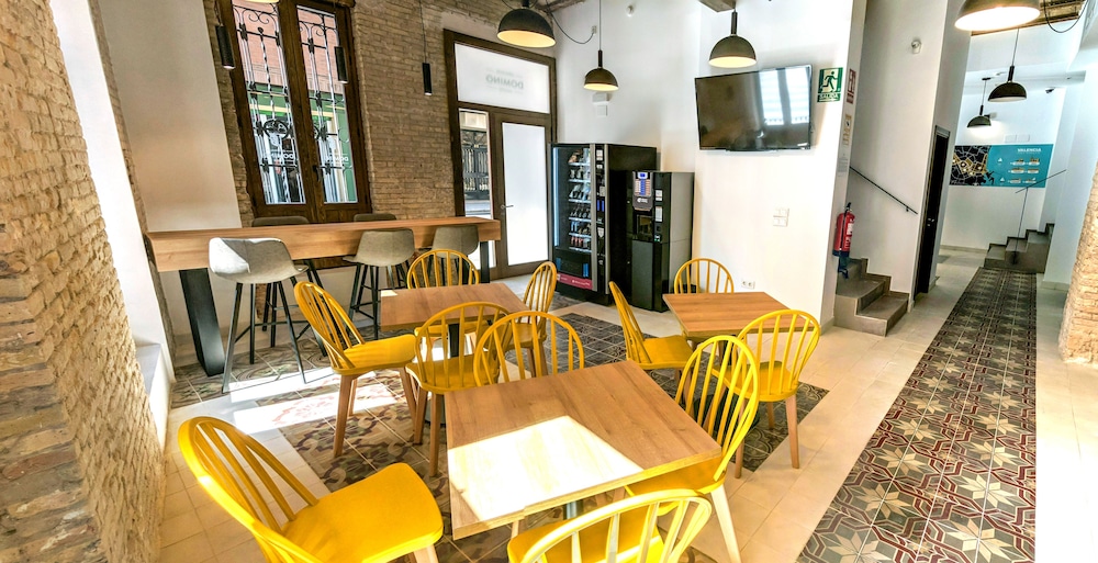 Valencia Vacations - Original Domino House Hotel - Property Image 38
