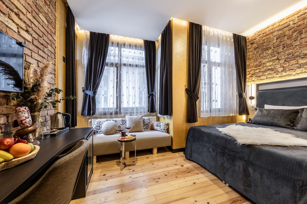 Taksim Terrapia Hotel - Image 28