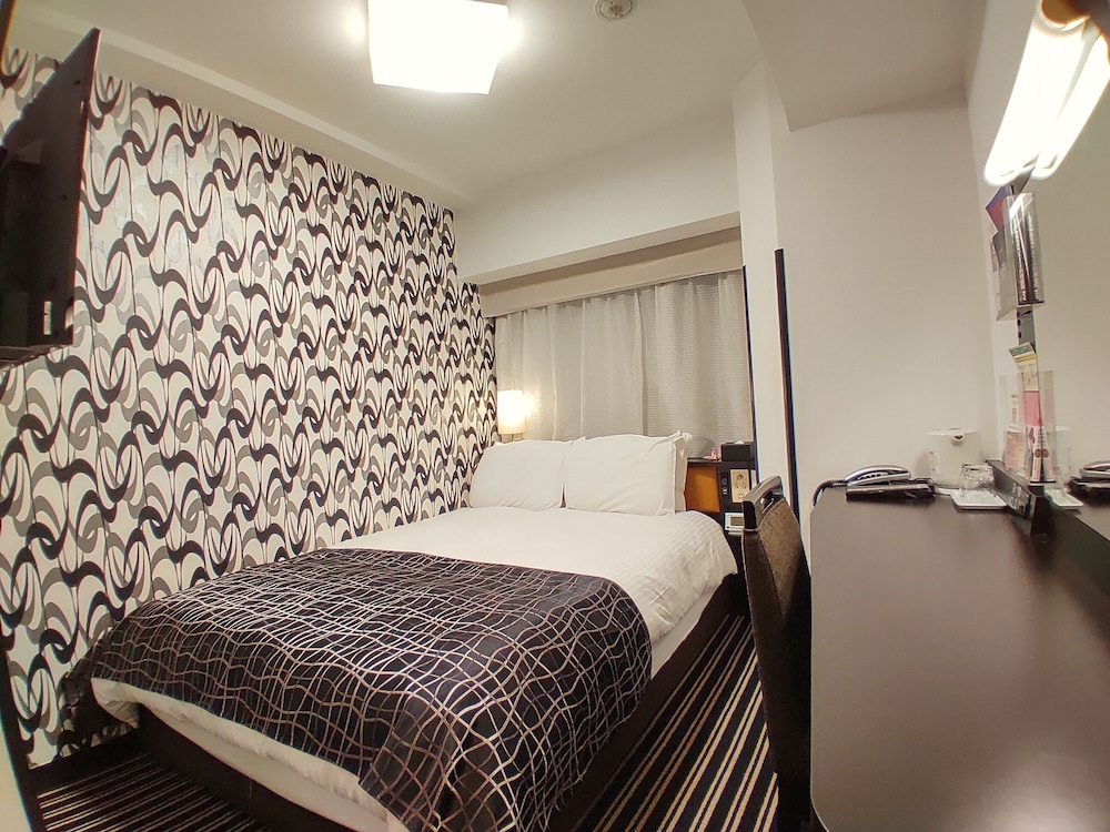 APA Hotel Nagatacho Hanzomon Ekimae 16