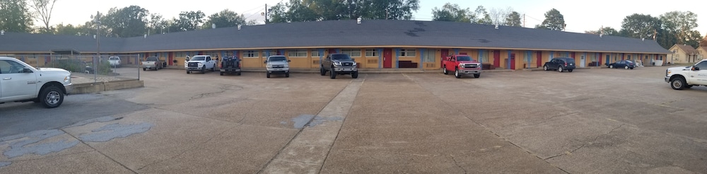 Budget Inn Magnolia