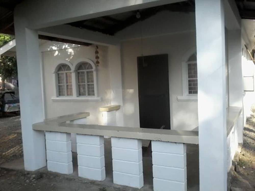Czarina Transient House