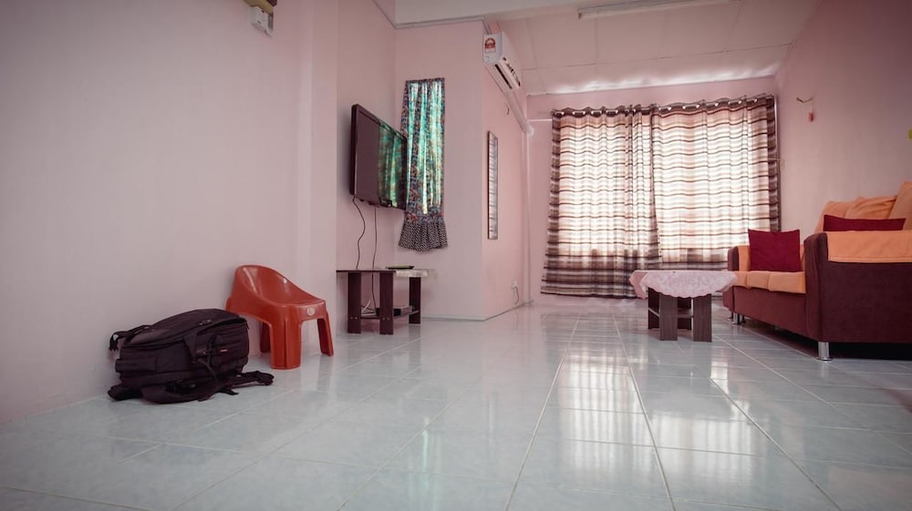 Holidayhome 45A Taman Desa Pangkor photo 8