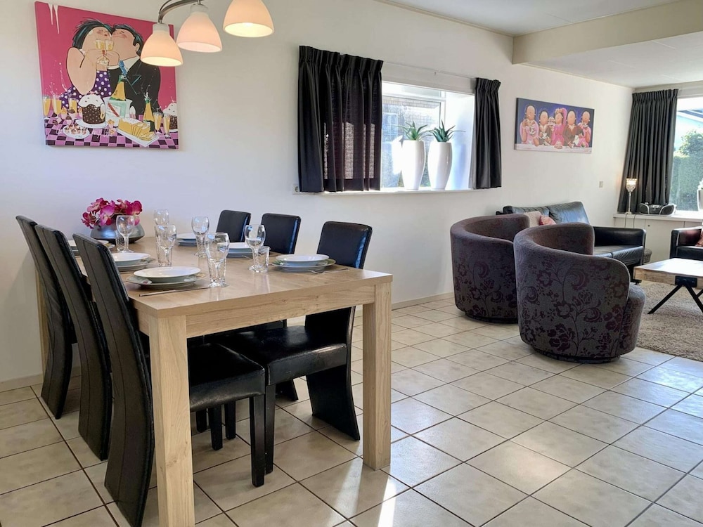 Great Bungalow Near the Beach and sea