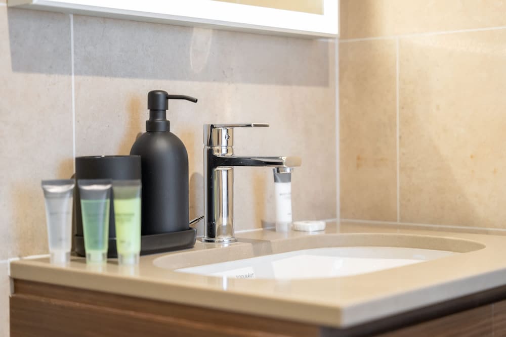 Lavish 2BR Apartment in Sobha Creek Vistas Reserve