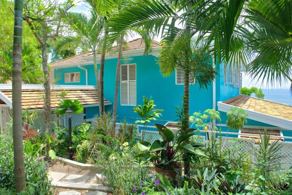 Scotch on the Rocks-Ocho Rios 5BR