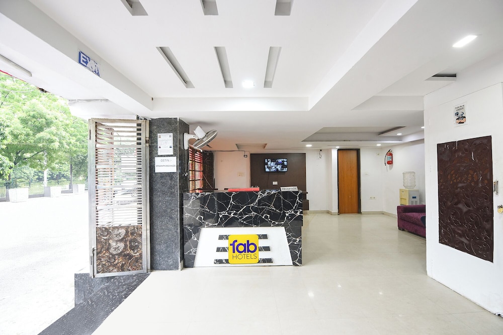 Fabhotel Celebration Home