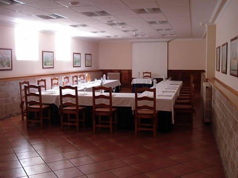 meeting & event spaces