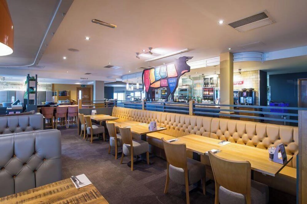 Premier Inn Newton Abbot, photo 23