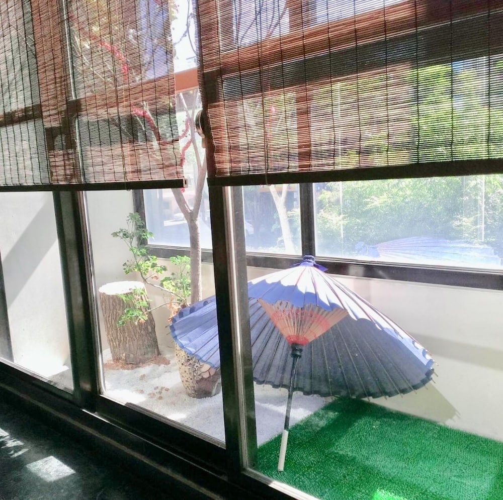 Aitabi Hostel