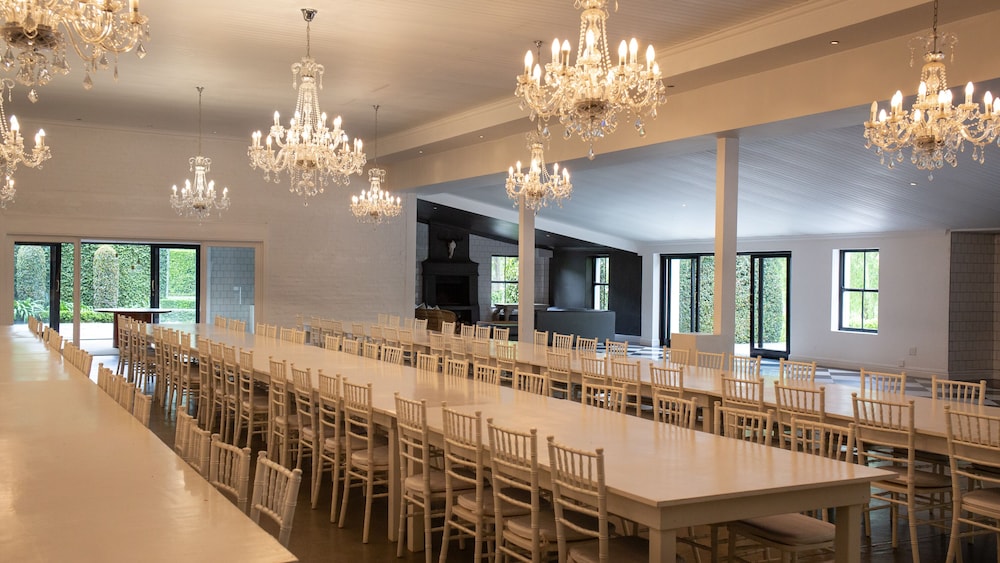 meeting & event spaces