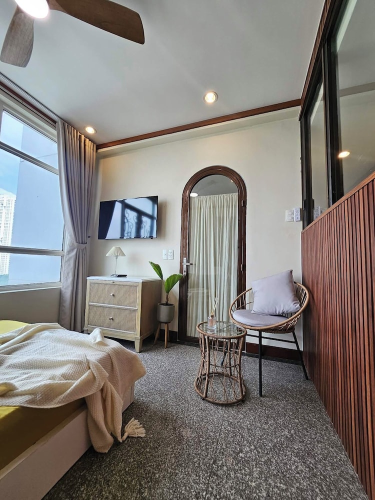 HOANG ANH GOLD HOUSE APARTMENT