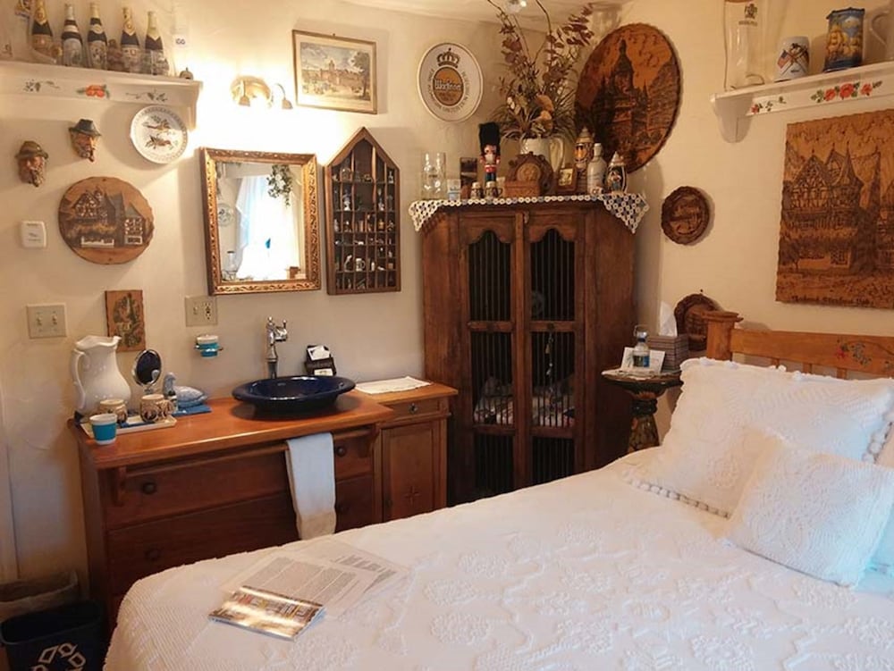 Oasis Bed and Breakfast