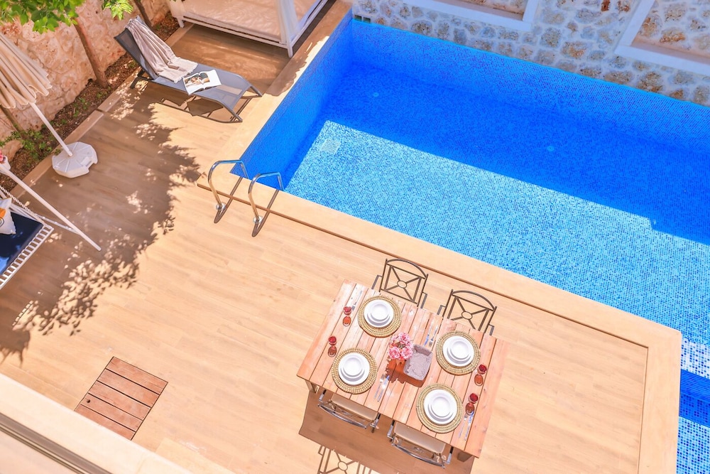Nergiz Villas