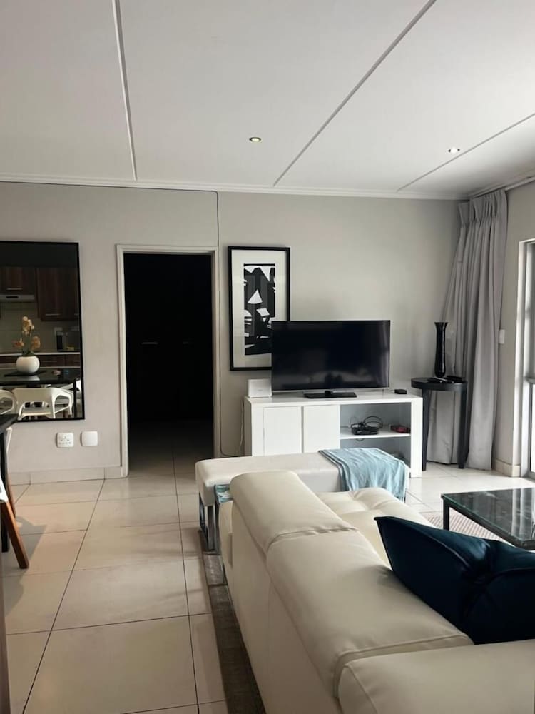 Luxury Apartment in Sandown