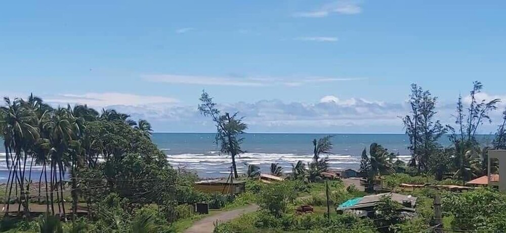 Sohen Beach Resort