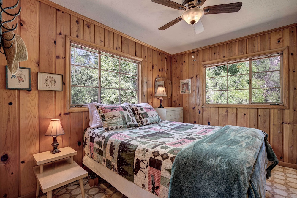 Tonto Nat'l Forest Riverside Cabin! view 5