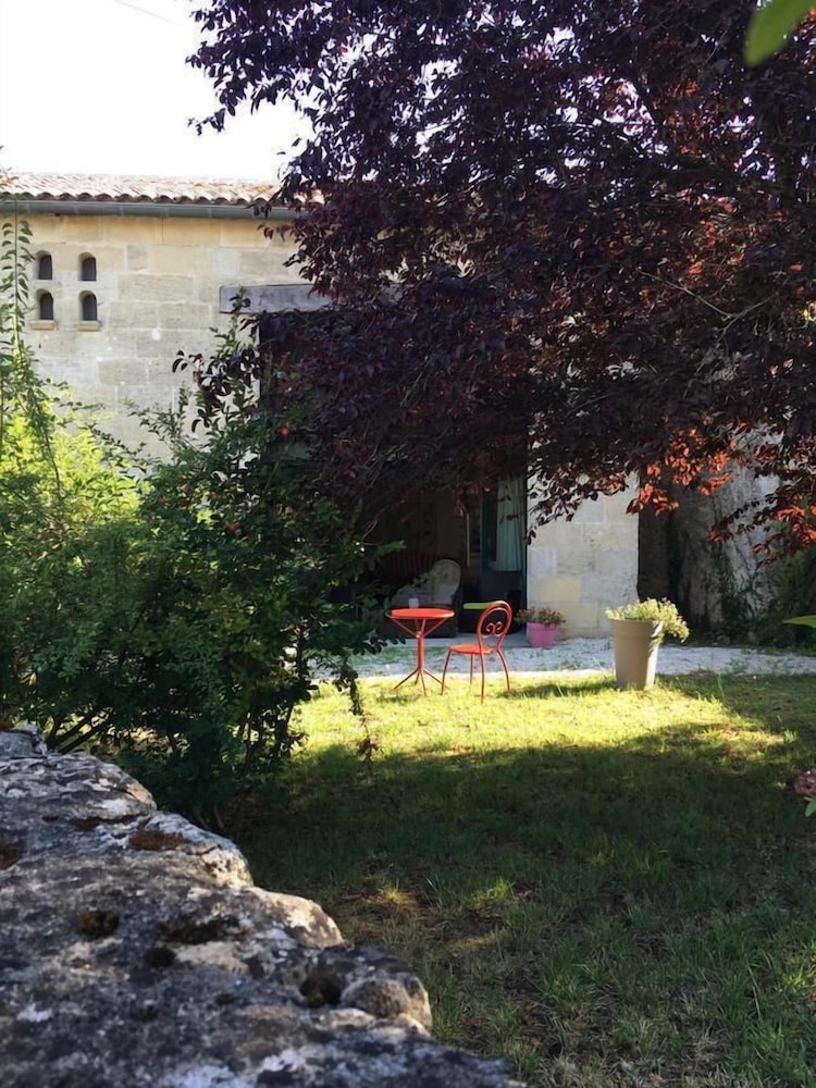 La Grange de Bellefontaine view 2