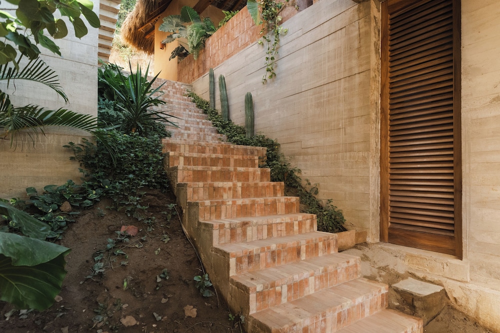 Casa Yute by Ahau Collection