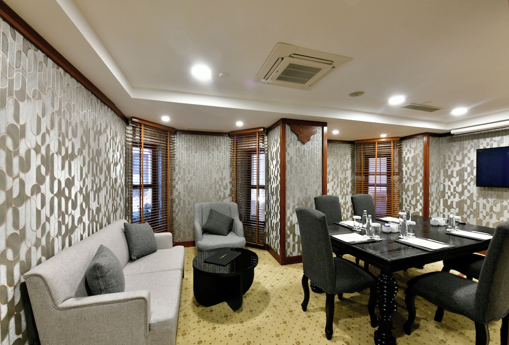 Crowne Plaza İstanbul - Eski Şehir by IHG - Image 67