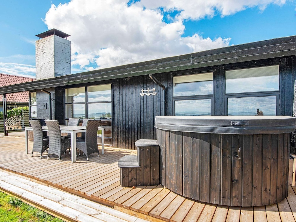 Peaceful Holiday Home in Fjerritslev near Beaches
