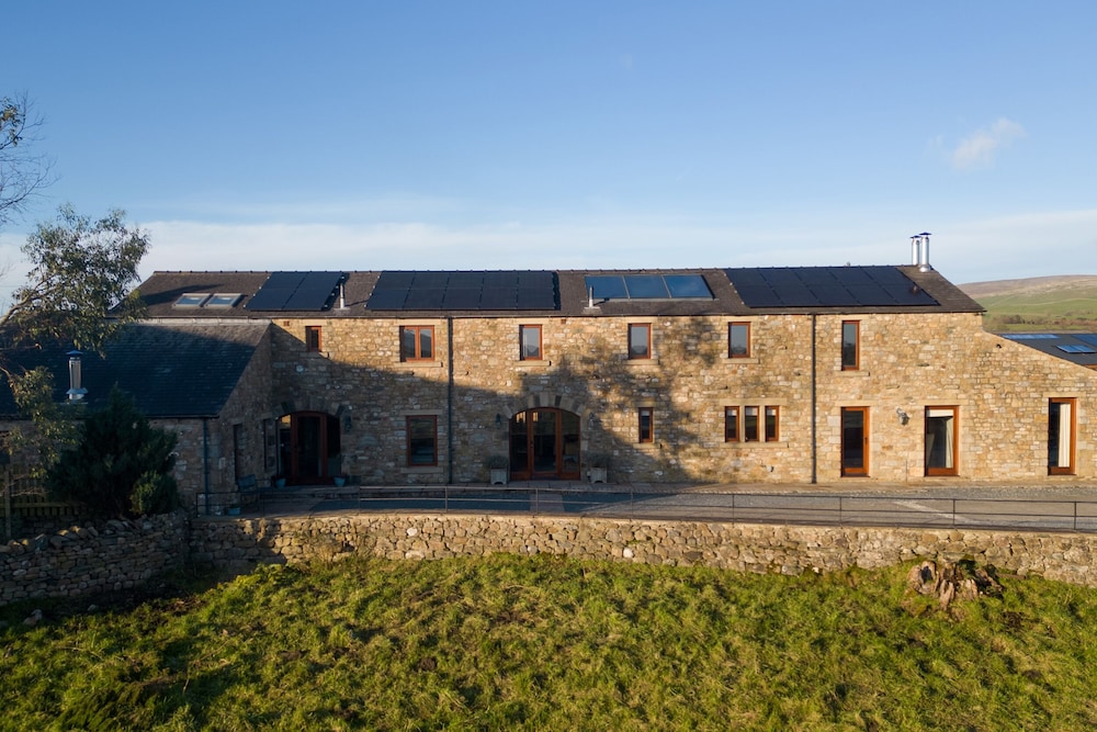 Coppa Hill Barn