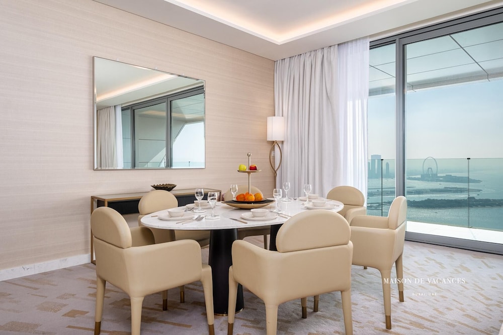 The Palm Tower Skyline View 2 Bedroom in Dubai
