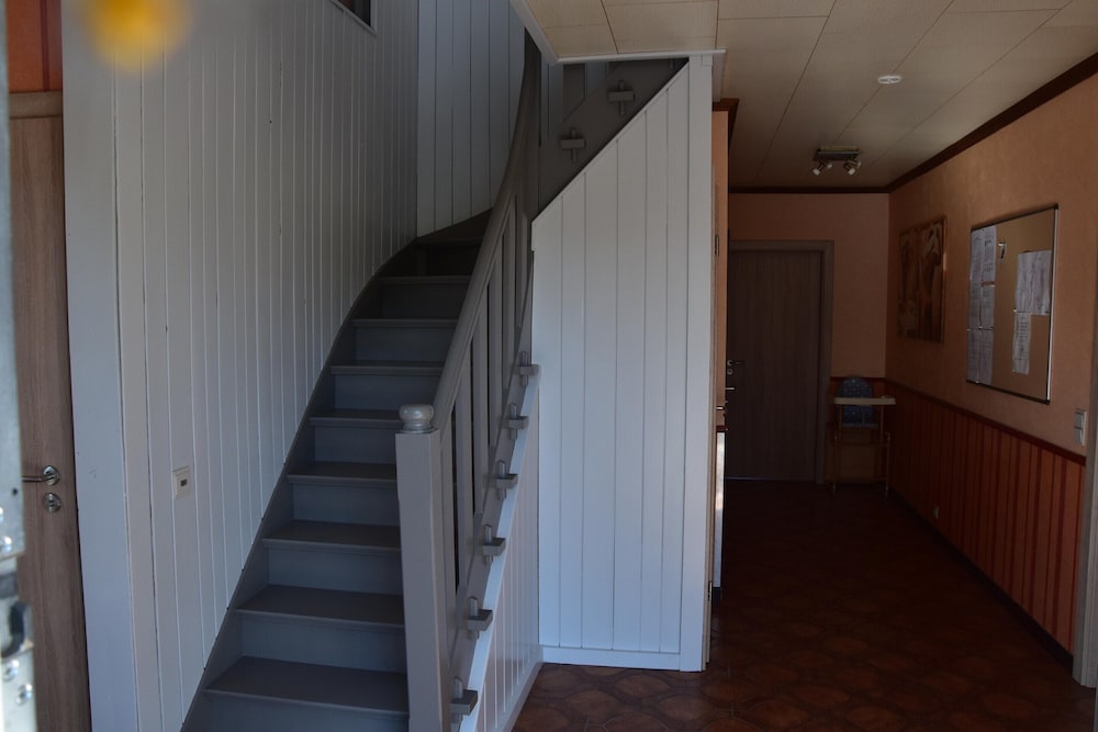 Escape at Mont Saint Jacques