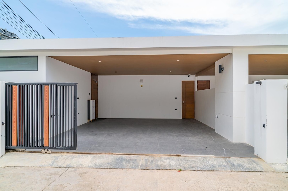 3Bed SeaViewVilla FishermanVillage KBR43
